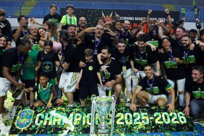 αΕΚ: ΑΕΚ Clinches Title with 68-64 Win Over Κεραυνός
