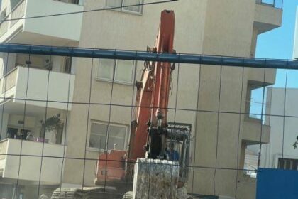 Chrysopolitissa House Fully Demolished After Collapse