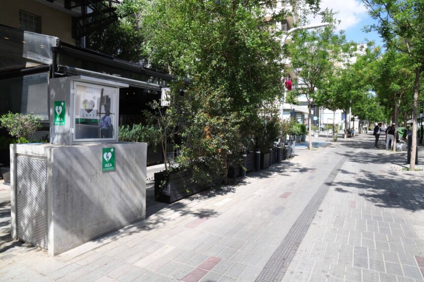 Nicosia Expands Emergency Services with New Public Defibrillators