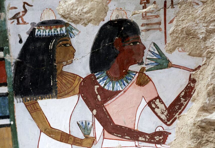 Luxor Exhibits Tutankhamun Tomb Artifact and Restored New Kingdom Tombs