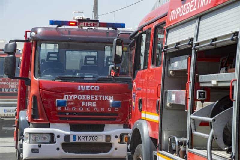 Kitchen Fire in Limassol Causes Extensive Damage and Two More Fires in Nicosia