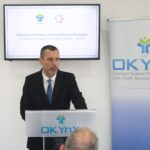 Health Minister Warns About New Nicotine Products Targeting Youth