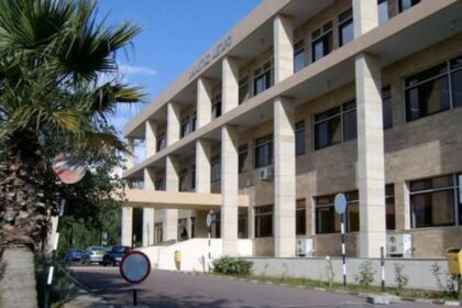Iranian Man Sleeps Rough Outside Larnaca Court, Preferring Prison
