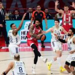 ολυμπιακός: Ολυμπιακός Battles Fenerbahçe in EuroLeague Semi-Final
