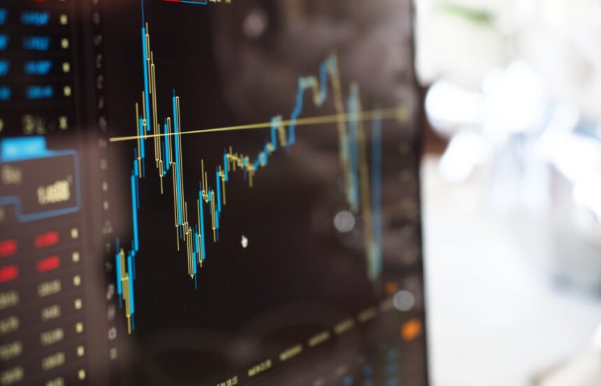 Ellinas Finance Raises €210,000 with New Bond Issuance