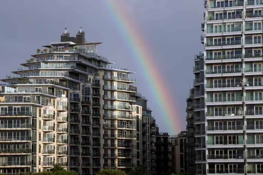 UK Mortgage Rates Ease While Property Prices Rise