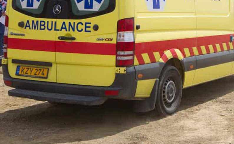 Omodos Traffic Accident Leaves Three Hospitalised