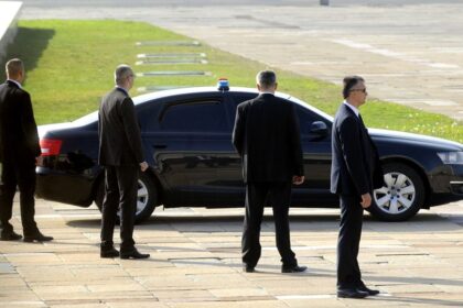 Police Review for Bodyguard Protection of Political Leaders