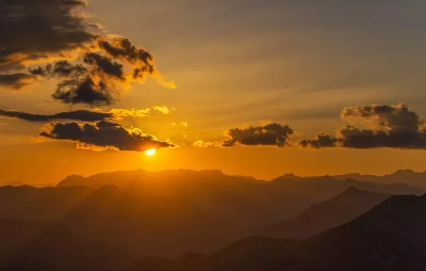 Heatwave Cyprus 38C Forecast with Isolated Storms
