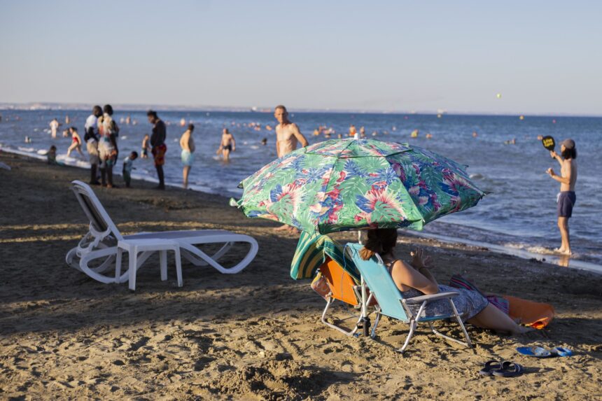 Cyprus Hot and Sunny Tuesday with Inland Temperatures Reaching 39°C