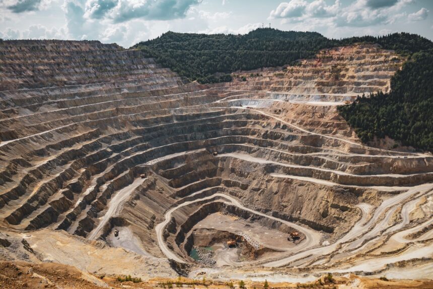 Mithril Royalties Expands Its Footprint in African Gold Mining