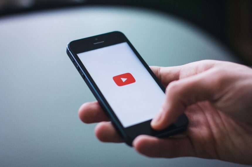 Online Video Revenues Surpass Pay-TV for the First Time in 2025