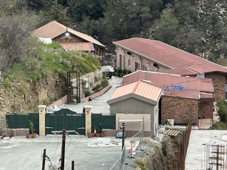Avakoum Trial Reveals Donors' Claims of Unfulfilled Promises