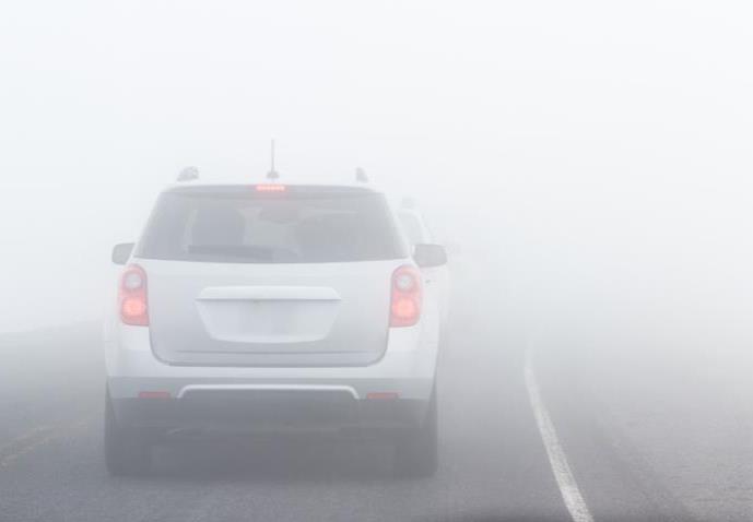 Larnaca fog: Police Warn of Hazards as Fog Envelops Larnaca Roads