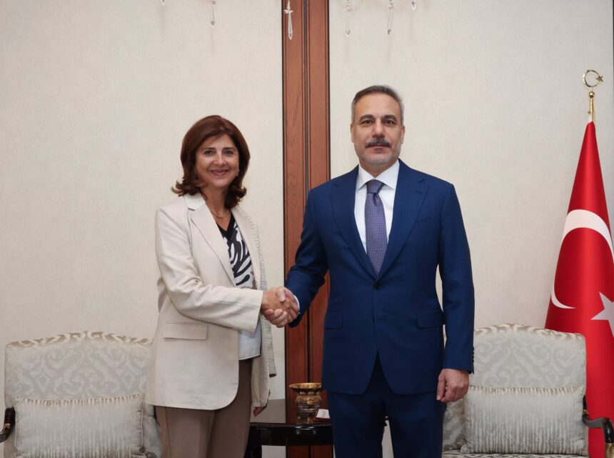 Holguin Meets Fidan Ahead of Guterres' Visit to Cyprus