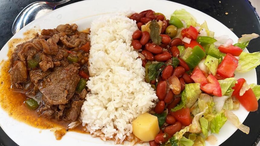 La Bandera: A Culinary Reflection of Dominican Identity