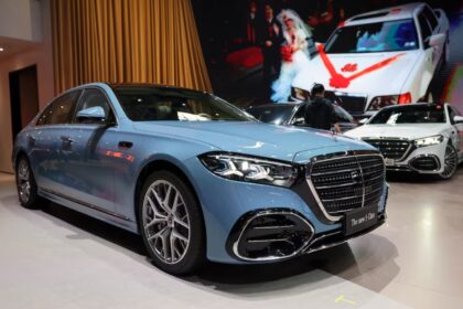 Mercedes-Benz Sales Fall 8% Due to Chinese Competition
