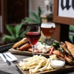 Best Cyprus Wines to Pair with Burgers