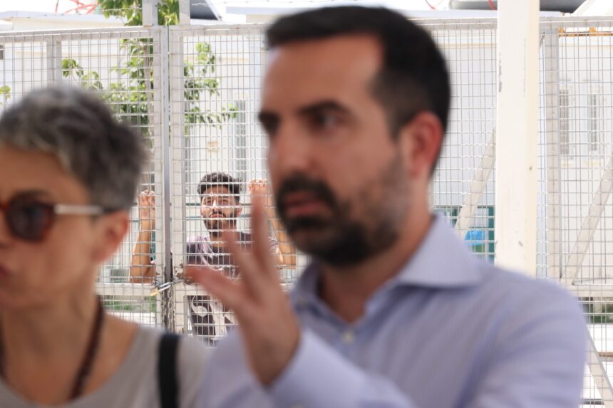 Nicosia Residents Rally Against Migrant Minors' Housing Centre