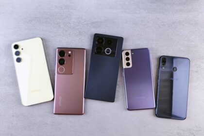 Global Smartphone Shipments Decline Amid Ongoing Memory Crisis