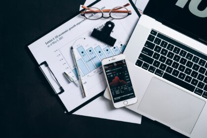 Logicom and Kythreotis Announce Dispatch of Dividend Payments
