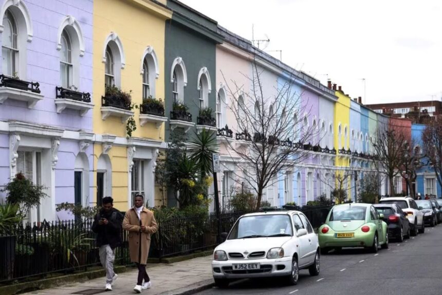 Significant Drop in British House Prices Amid Summer Events