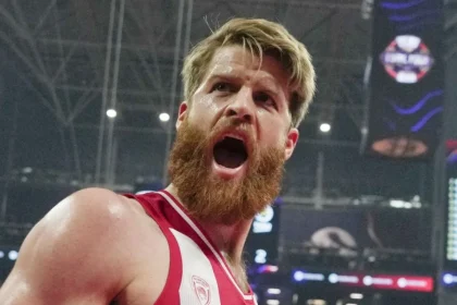 γουόκαπ: Ολυμπιακός: Οι απαιτήσεις για τον Τόμας Γουόκαπ